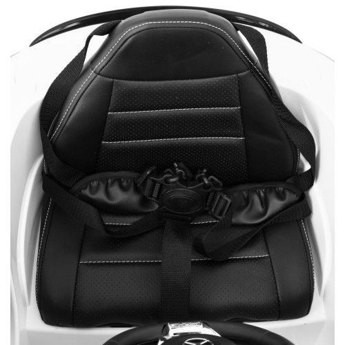 Mercedes Benz C63 AMG Kids bílá + dálkové ovládání + 5bodové pásy + EVA + kufr + MP3 LED