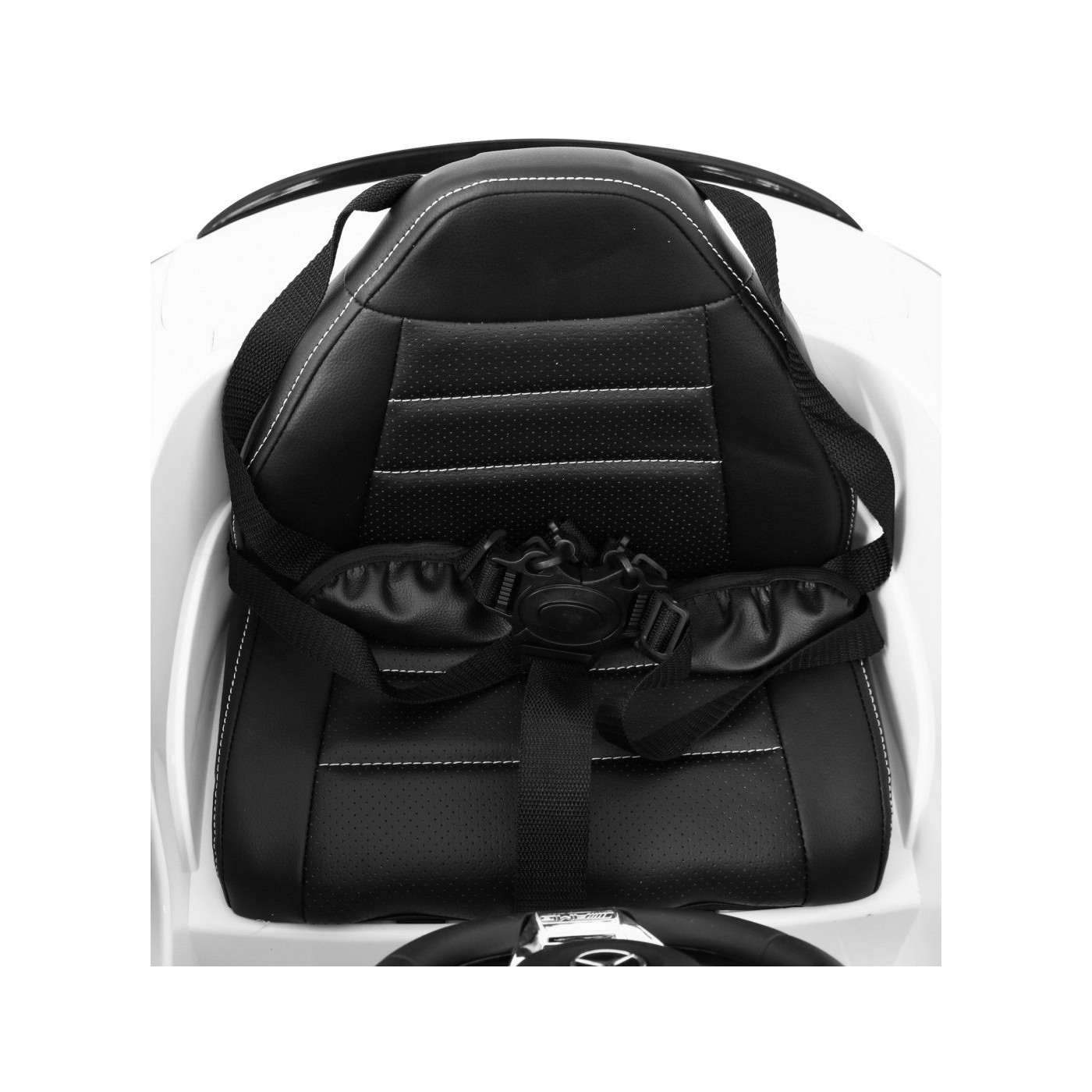 Mercedes Benz C63 AMG Kids bílá + dálkové ovládání + 5bodové pásy + EVA + kufr + MP3 LED