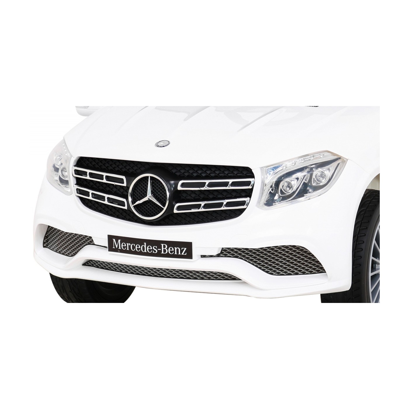 Vozidlo Mercedes Benz třídy GL bílé