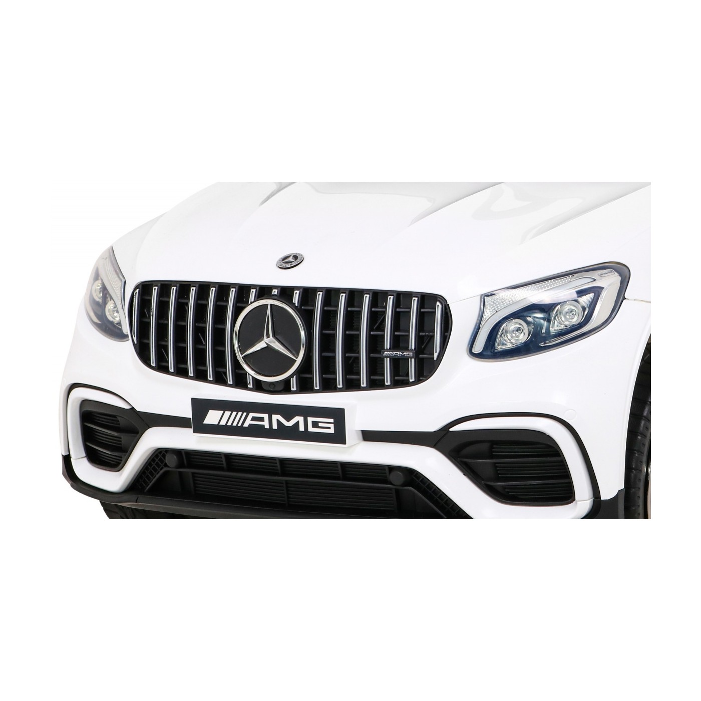 Mercedes Benz GLC63S Vozidlo Bílá