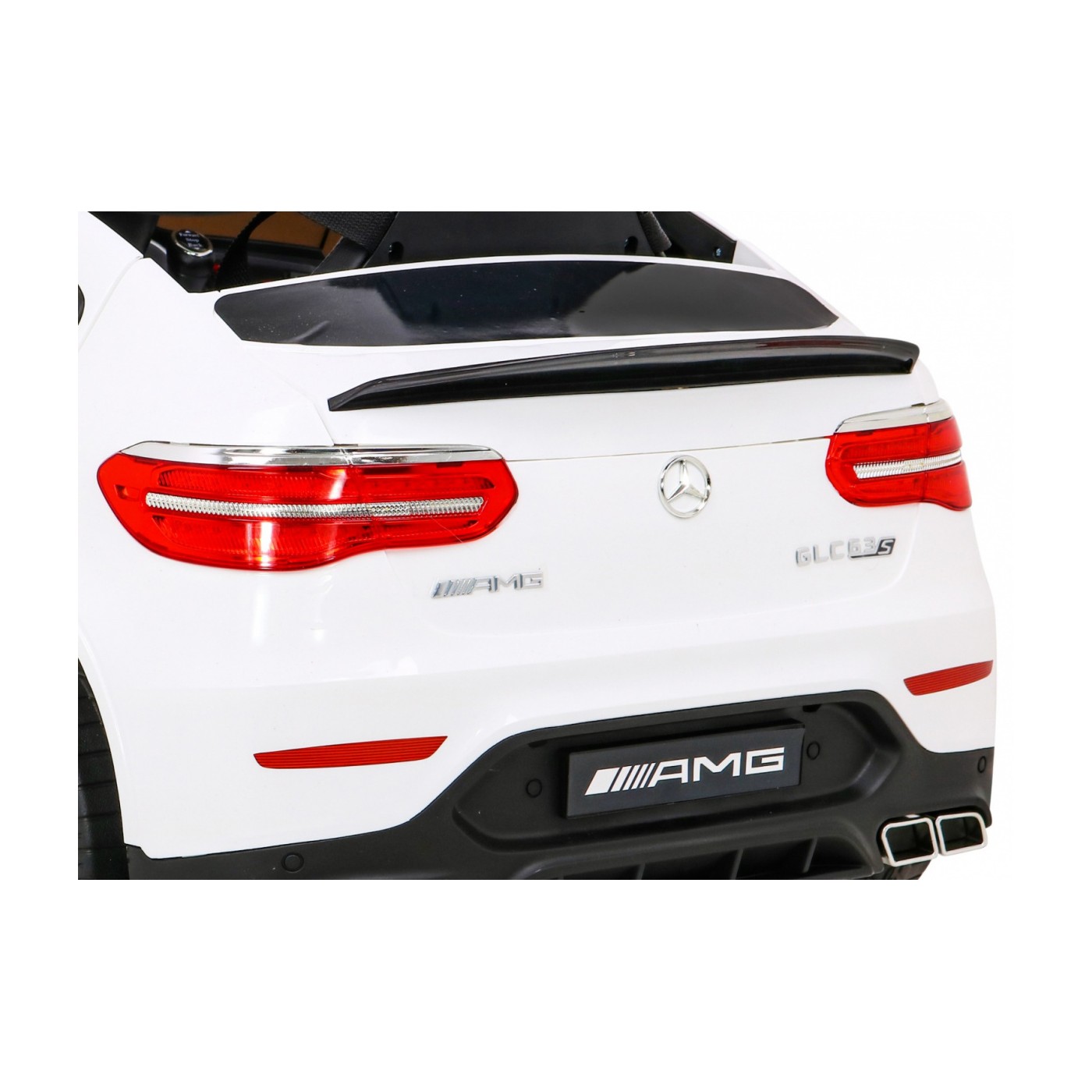 Mercedes Benz GLC63S Vozidlo Bílá