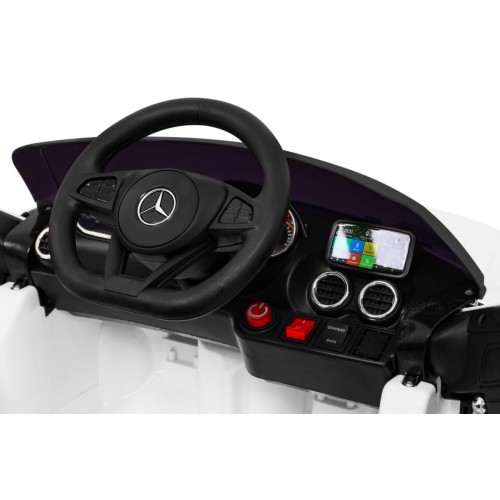 Mercedes Benz GT na baterii pro děti bílá + dálkové ovládání + pomalý start + MP3 LED
