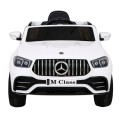 Vozidlo Mercedes BENZ třídy M bílé