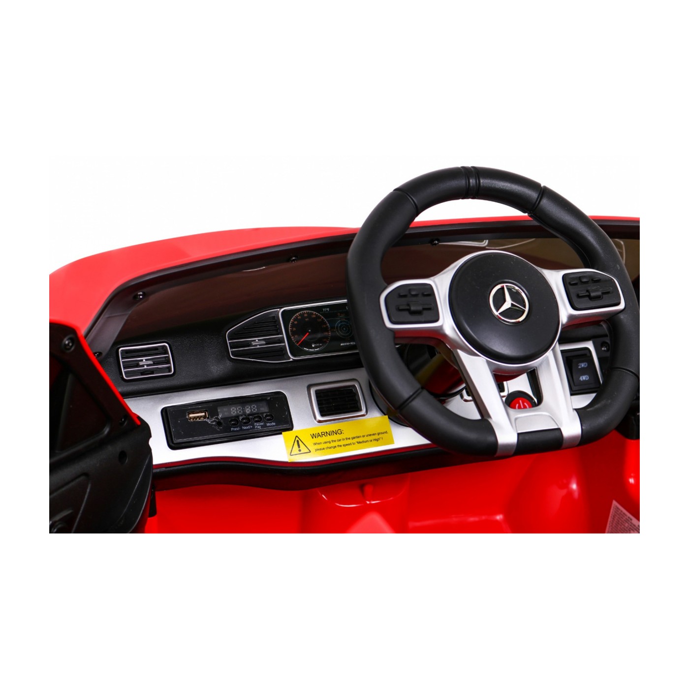 Mercedes BENZ Třída M červená
