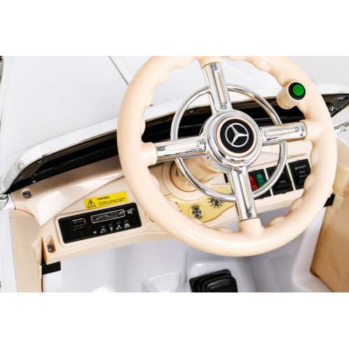 Mercedes Benz Retro 540A Dětská bílá + Rodičovský režim + Dálkové ovládání + Audio panel + LED