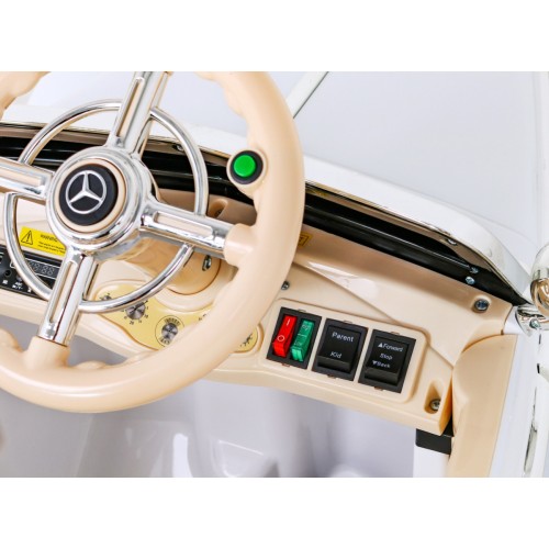 Mercedes Benz Retro 540A Dětská bílá + Rodičovský režim + Dálkové ovládání + Audio panel + LED