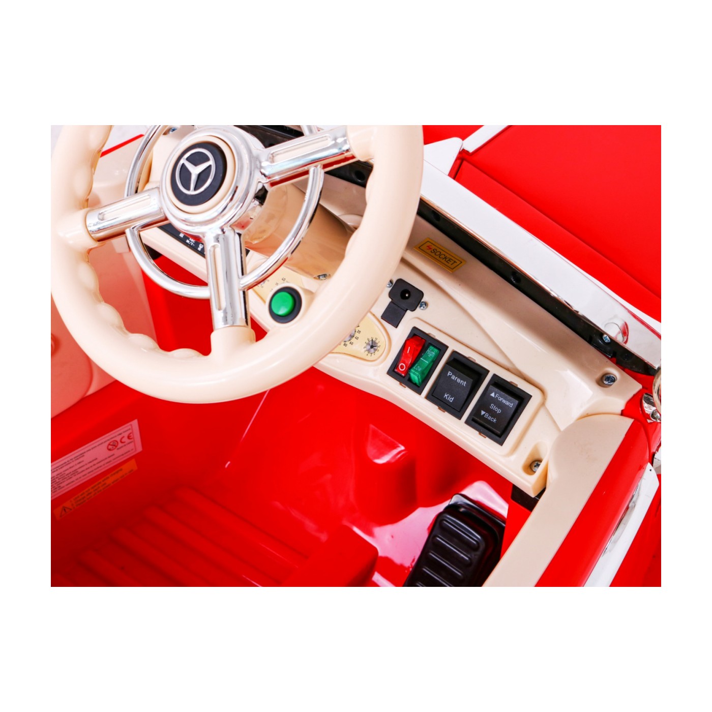 Mercedes Benz Retro 540A Dětská červená + Rodičovský režim + Dálkové ovládání + Audio panel + LED