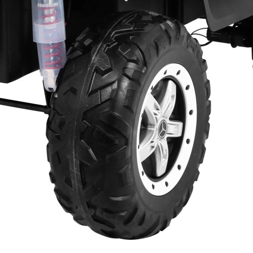 Mercedes BENZ UNIMOG Vozidlo Bílá