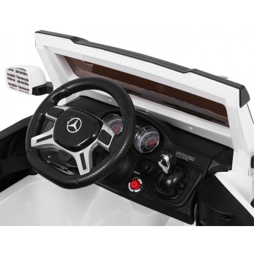 Auto Mercedes G63 6x6 Dětská bílá + 2 plynové pedály Nastavení sedadla LED Audio Kufr Rodičovský kufr