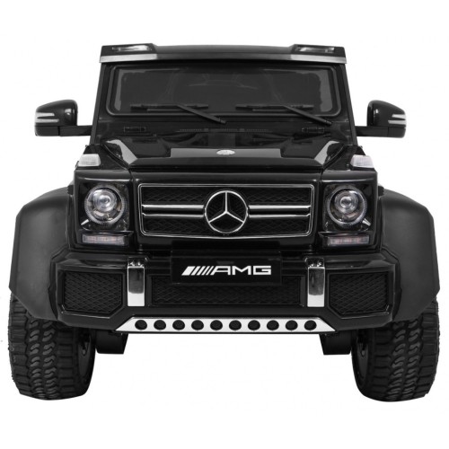 Mercedes G63 6x6 černá