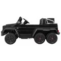 Mercedes G63 6x6 černá