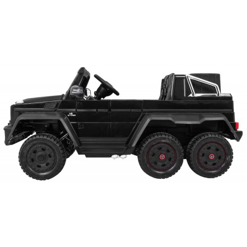 Mercedes G63 6x6 černá