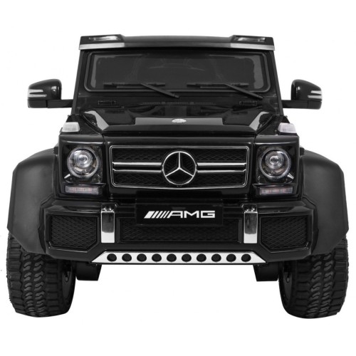 Mercedes G63 6x6 černý MP4