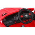 Vozidlo Mercedes SL400 červená