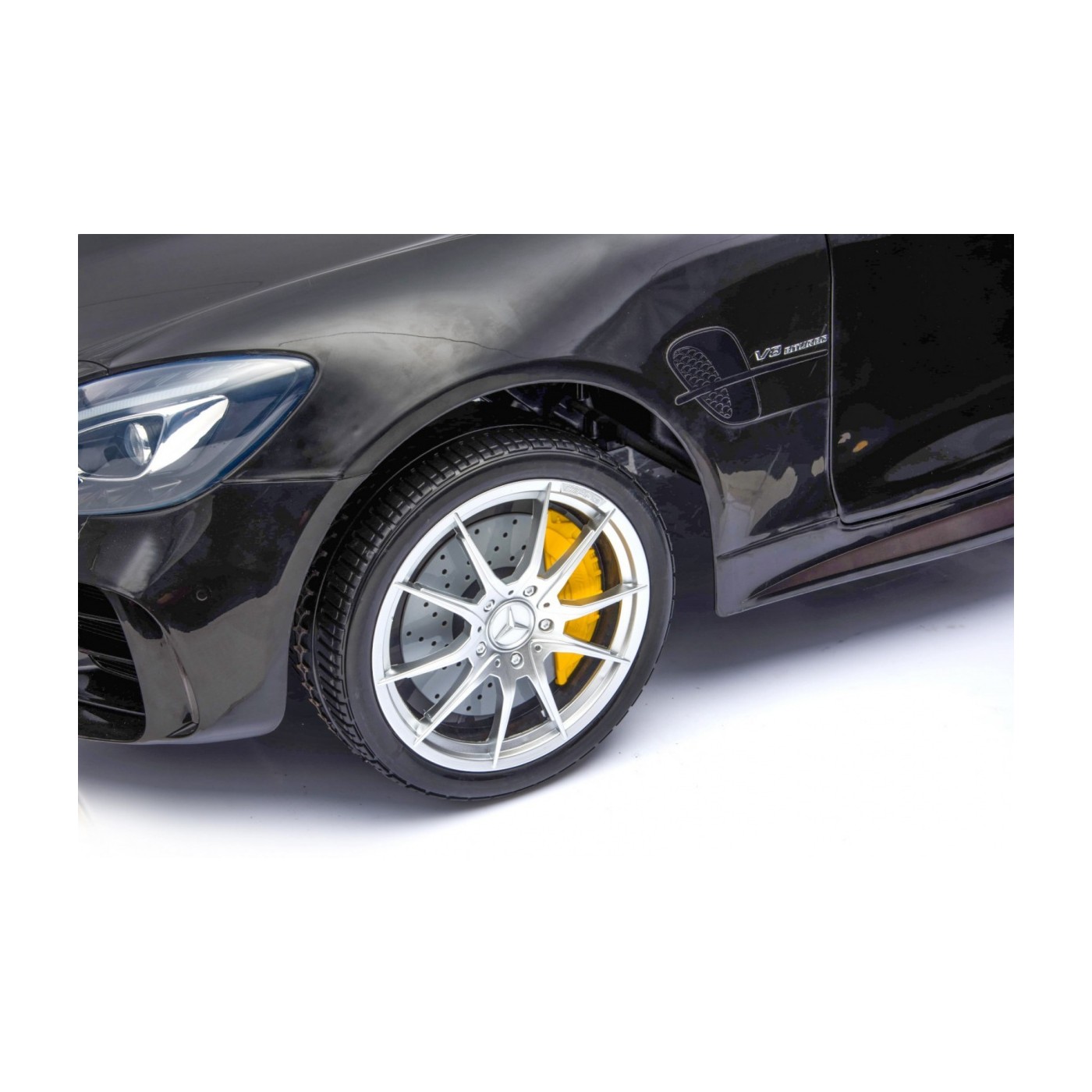 Mercedes-Benz GT R Dětská barva Černá 4x4 Drive Air Supply Dálkové ovládání EVA MP3 LED