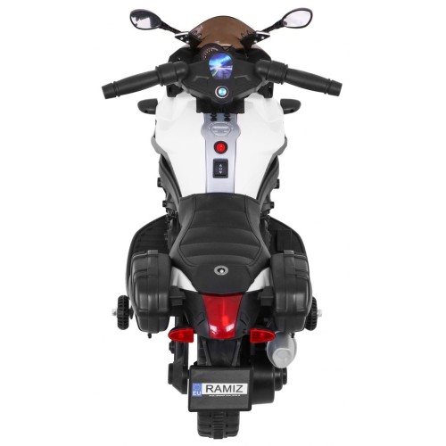 Vozidlo Motocykl shadow Bílá