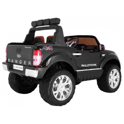 NOVÝ Ford Ranger 4x4 FaceLifting černý