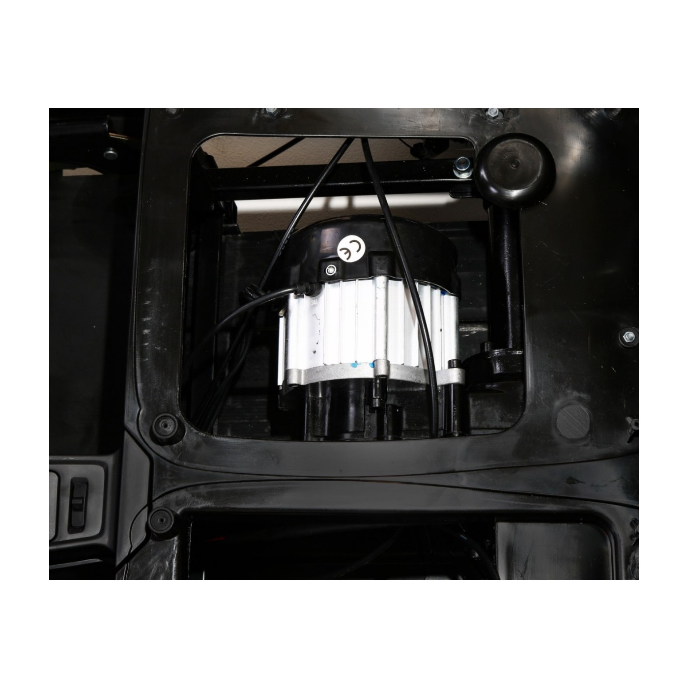 Perfecta Lift pro 2 děti žlutá nafouknutá kola bezkartáčový motor MP3 LED pomalý start