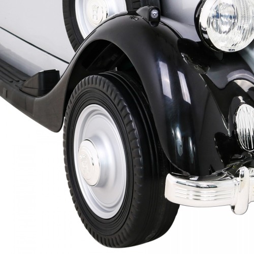 Vozidlo Retro Audi Horch 930V stříbrná