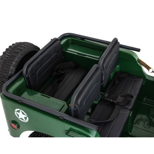 Retro Strong 3 Kids Military auto zelená 4x4 Drive Storage EVA Pomalý start MP3 LED
