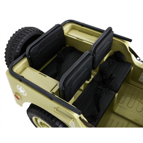 Vojenské auto Retro pro 3 děti Matcha + Naped 4x4 + Úložné boxy + EVA + Pomalý start + MP3 LED