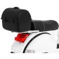 Vozidlo Vespa Scooter bílá