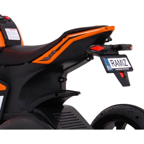 Oranžový SUPER MOTOCYKL
