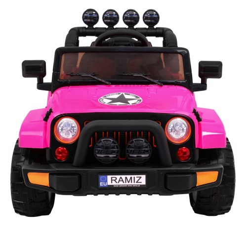 Offroadové vozidlo 4WD na plný úvazek růžové