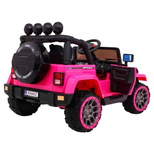 Offroadové vozidlo 4WD na plný úvazek růžové