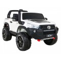 Vozidlo Toyota Hilux bílá