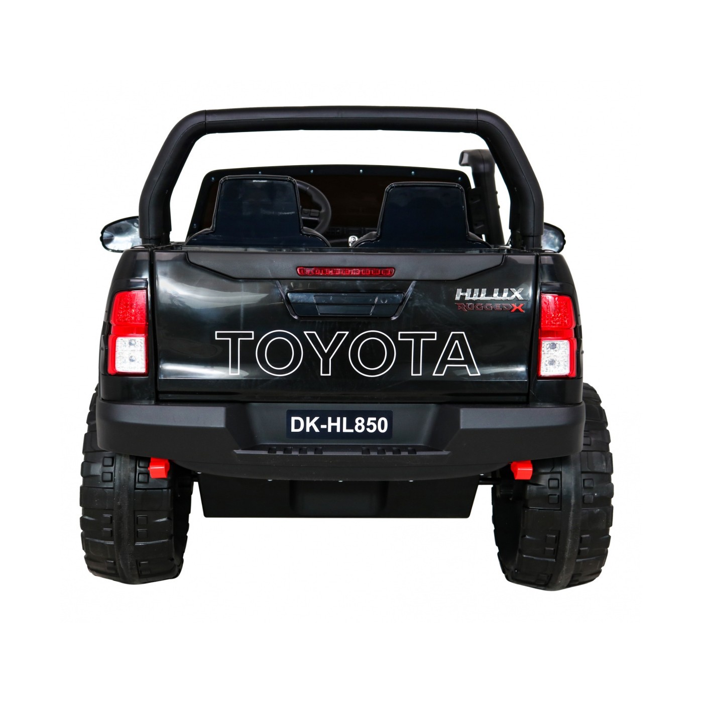 Vozidlo Toyota Hilux černé