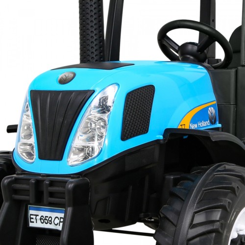 Tahač New Holland T7 modrý