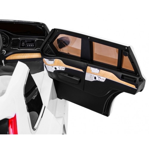 Dětská baterie Volvo XC90 bílá dálkový ovladač kufr EVA pomalý start rádio MP3 LED