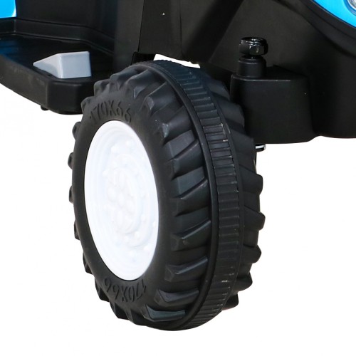 Tahač s přívěsem New Holland T7