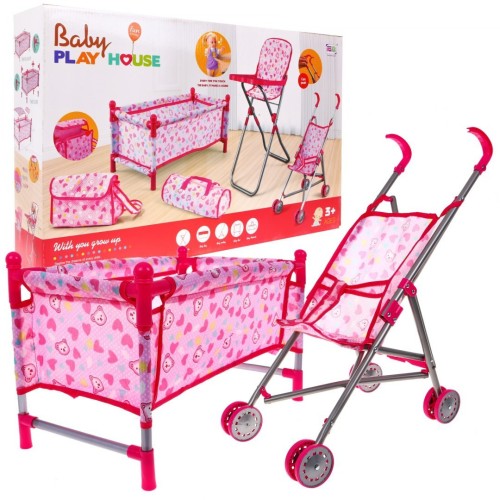 Sada doplňků pro dětské panenky 3+ Péče o miminka + Kočárek + Židlička na krmení + Postýlka + 2 tašky