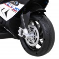 Dětský bateriový motor BMW HP4 bílý + 3 kola + LED + MP3 USB + eko-kůže