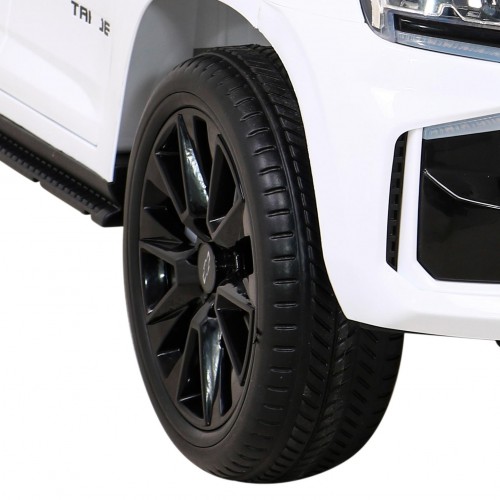 Elektrické dětské auto Chevrolet Tahoe bílé + dálkové ovládání + EVA + rádio MP3 + LED