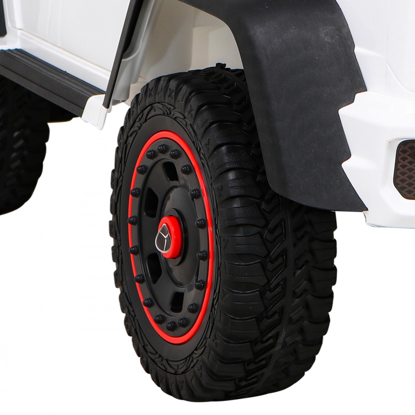 Baterie do auta Mercedes G63 AMG bílá + dálkové ovládání + 6 kol EVA + pomalý start + MP3 LED
