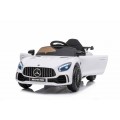 Vozidlo Mercedes GT-R AMG bílé