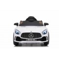 Vozidlo Mercedes GT-R AMG bílé