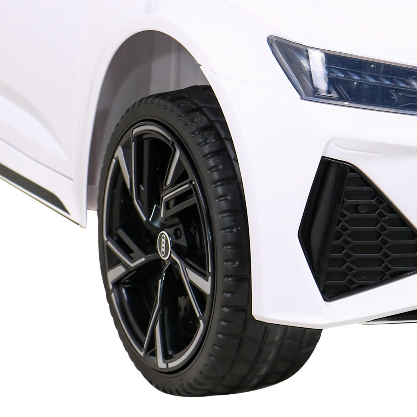 Audi RS 6 Dětské elektrické auto bílé + dálkové ovládání + Kola EVA + pomalý start + Audio LED