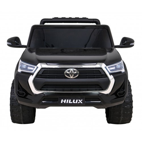Dětská baterie Toyota Hilux černá + 4x4 + dálkové ovládání + 2 nosiče zavazadel + MP3 rádio + LED