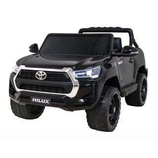 Dětská baterie Toyota Hilux černá + 4x4 + dálkové ovládání + 2 nosiče zavazadel + MP3 rádio + LED