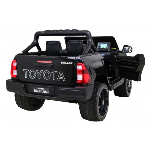 Dětská baterie Toyota Hilux černá + 4x4 + dálkové ovládání + 2 nosiče zavazadel + MP3 rádio + LED