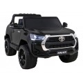 Dětská baterie Toyota Hilux černá + 4x4 + dálkové ovládání + 2 nosiče zavazadel + MP3 rádio + LED