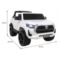 Bílá dětská baterie Toyota Hilux + 4x4 + dálkové ovládání + 2 nosiče zavazadel + MP3 rádio + LED