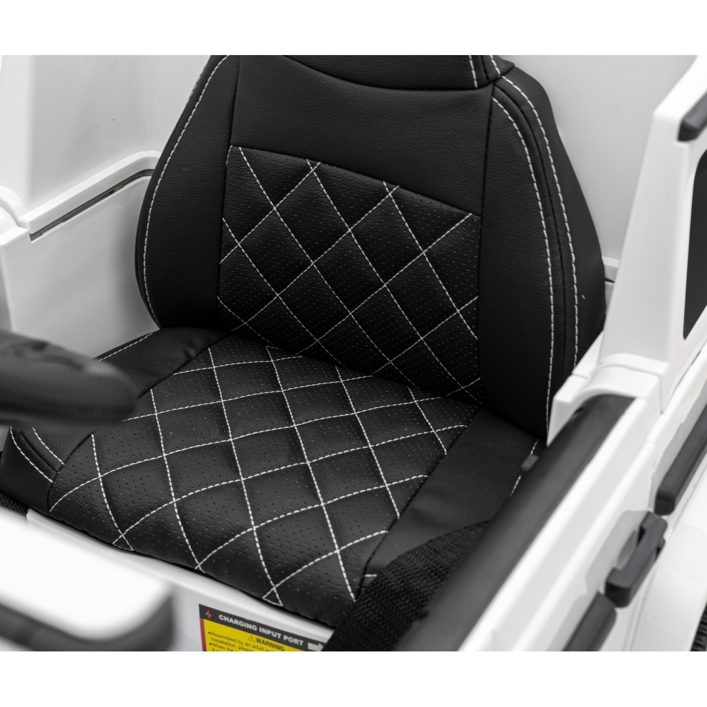 Mercedes AMG G63 Dětský bílý dálkový MP3 LED pomalý start EVA PÁSY