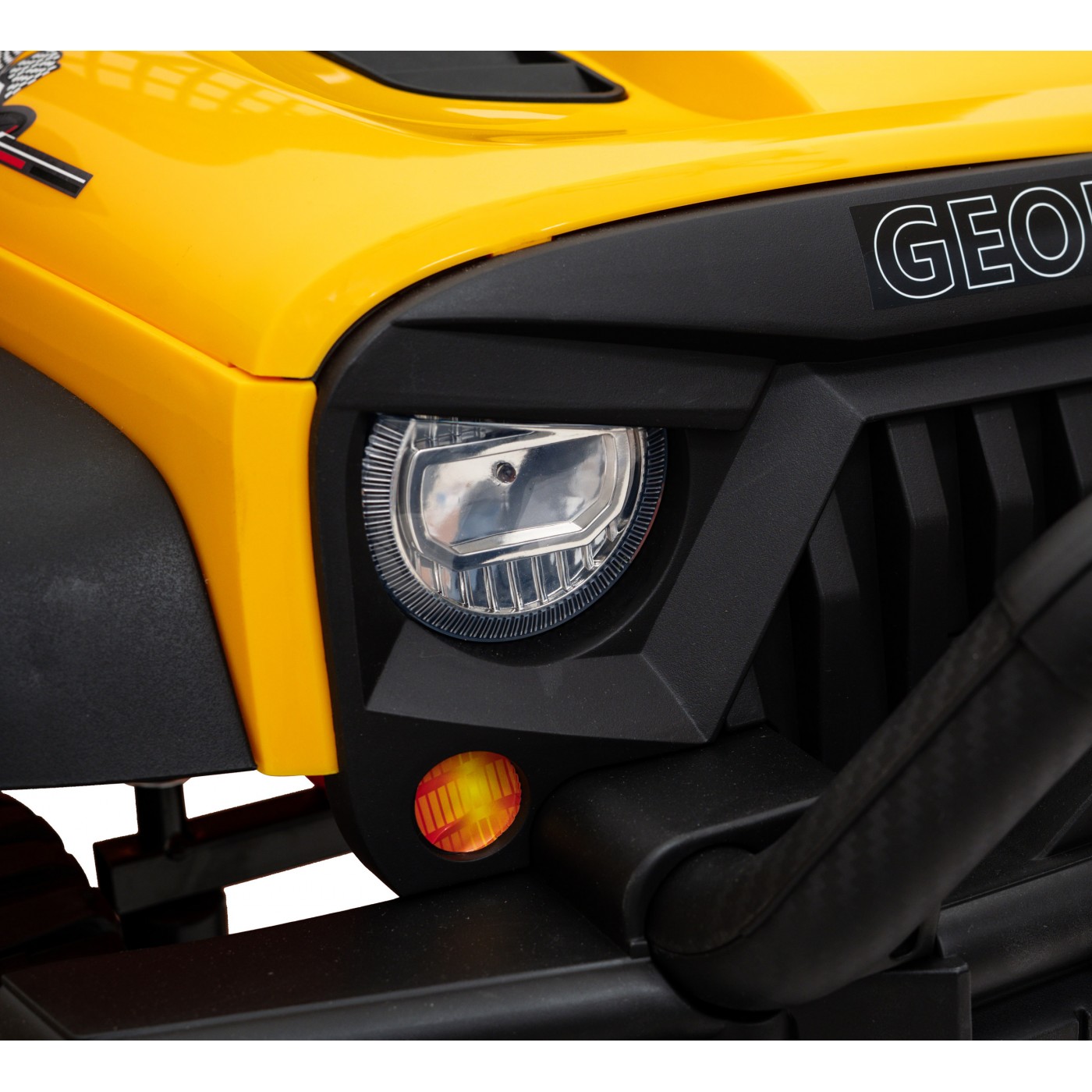 Geoland Power terénní auto pro 2 děti žluté + dálkové ovládání+ 2x200W motory + zavazadlový prostor + MP3 + LED rádio
