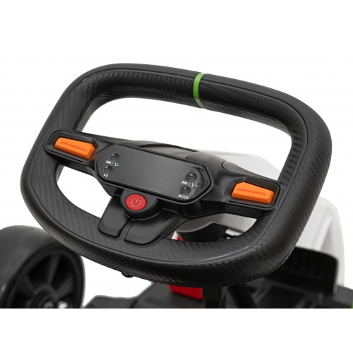 Motokára Fast 3 Drift na baterii pro děti bílá + funkce Drift 2x150W motory + LED rádio + pásy