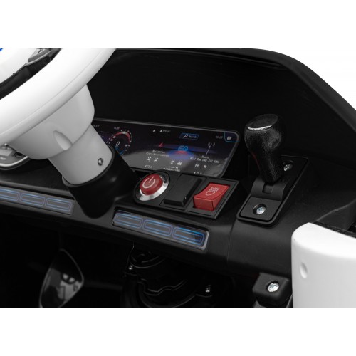 Mercedes Benz AMG EQA Kids černý + dálkové ovládání + 5bodové pásy + EVA + MP3 displej + LED